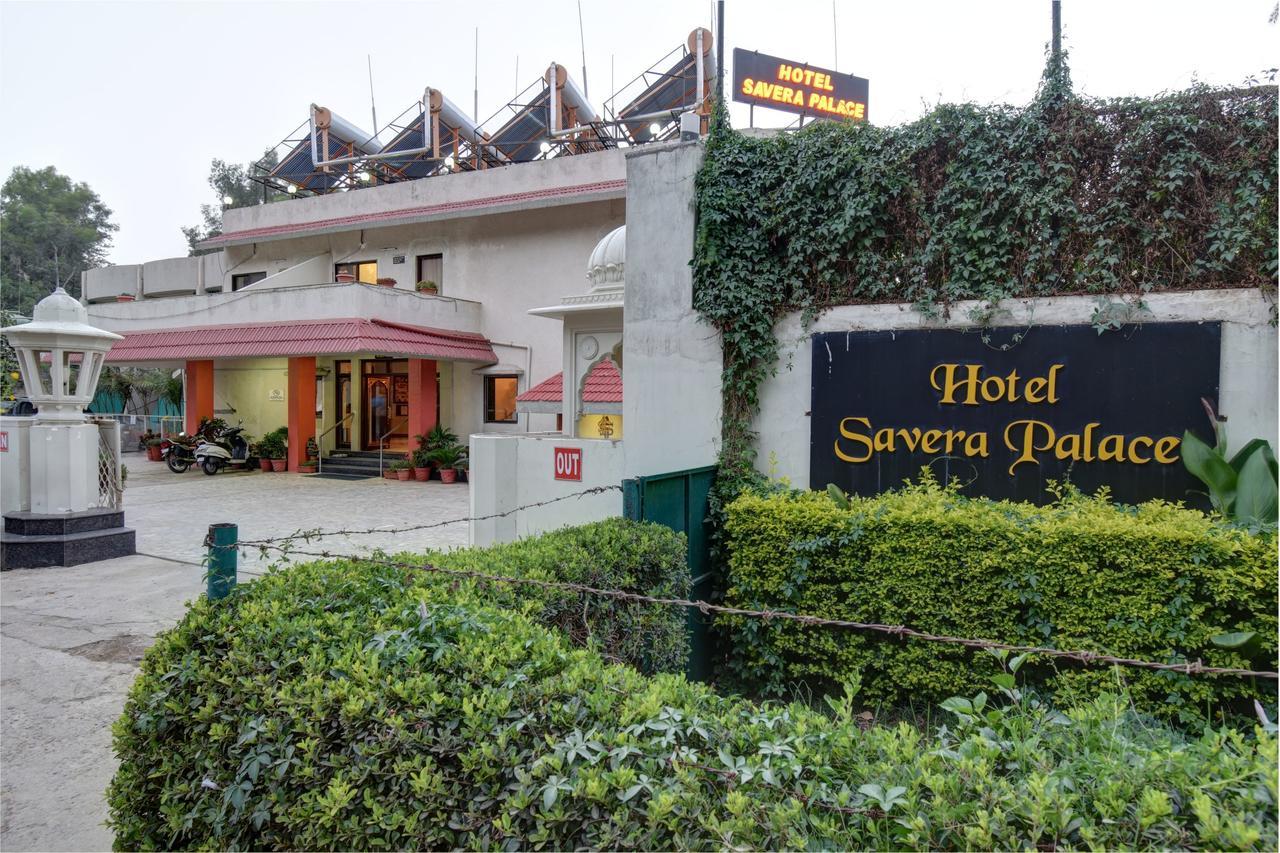 Hotel Savera Palace เมาท์อาบู ภายนอก รูปภาพ